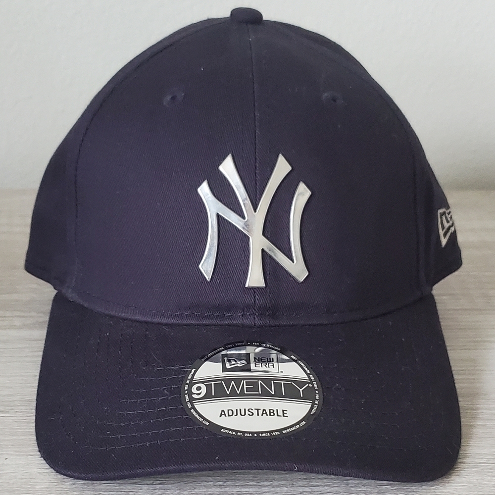 New York Yankees MLB New Era Strap Back